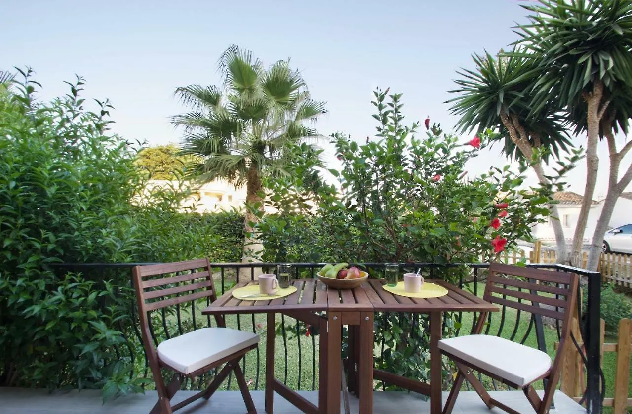 Sunny Bungalow With Sea View Nearby Carihuela Beach Torremolinos